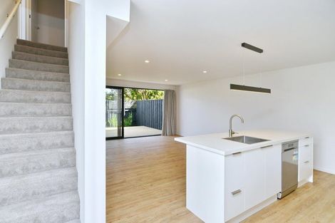 Photo of property in 4/71 Sullivan Avenue, Woolston, Christchurch, 8023