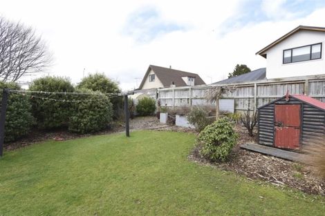 Photo of property in 27 Banks Street, Richmond, Invercargill, 9810