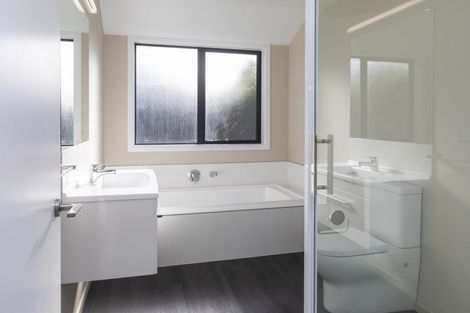 Photo of property in 60 Luxembourg Crescent, Halswell, Christchurch, 8025