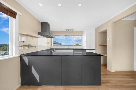 Photo of property in 9 Andrew Road, Howick, Auckland, 2010