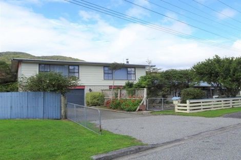 Photo of property in 51 Oxford Street, Taylorville, Greymouth, 7805