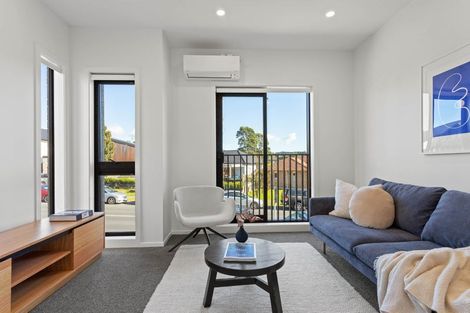 Photo of property in 6/28 Westgate Drive, Westgate, Auckland, 0614