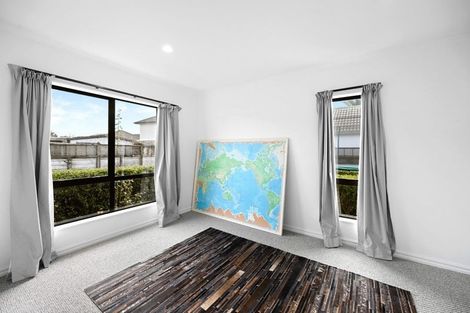 Photo of property in 21 Nielsen Gardens, Rototuna, Hamilton, 3210