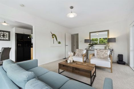 Photo of property in 19 Agincourt Street, Glenfield, Auckland, 0629