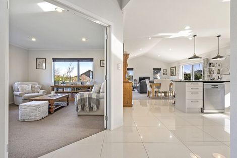 Photo of property in 1 Mckinnon Street, Leamington, Cambridge, 3432