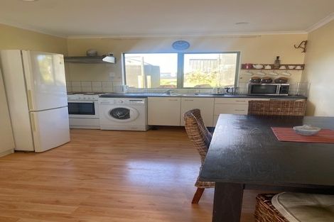 Photo of property in 335b Te Hutewai Road, Raglan, 3296