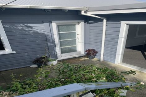 Photo of property in 61 Roseneath Terrace, Roseneath, Wellington, 6011