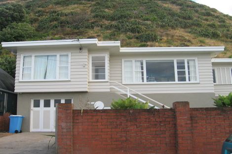 Photo of property in 146 Owhiro Bay Parade, Owhiro Bay, Wellington, 6023