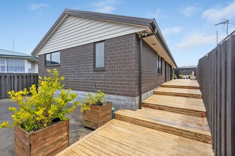 Photo of property in 8a Cutfield Street, Inglewood, 4330