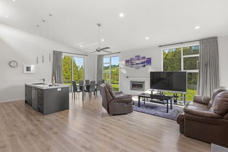 Photo of property in 11 Mangakino Road, Raglan, 3295