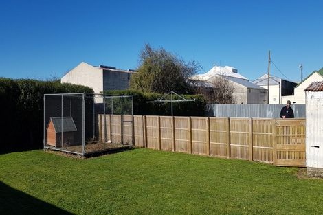 Photo of property in 11 Allardice Street, Dannevirke, 4930