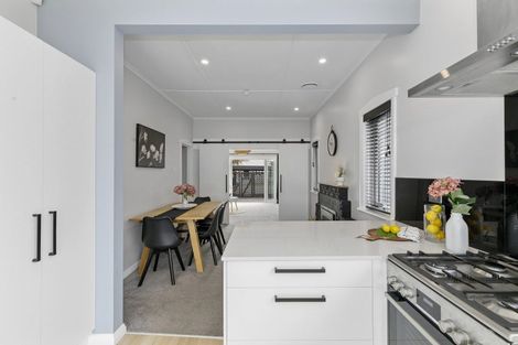 Photo of property in 10 Byron Street, Petone, Lower Hutt, 5012