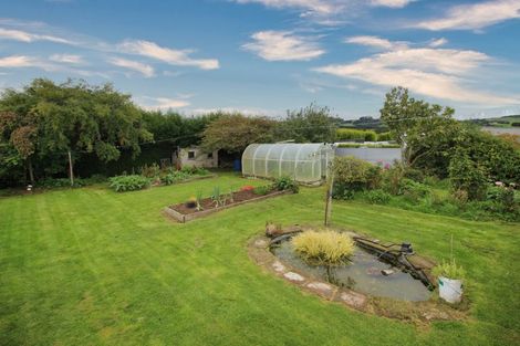 Photo of property in 26 Tokanui-haldane Road, Tokanui, 9884