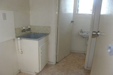 Photo of property in 1/42 Simkin Avenue, St Johns, Auckland, 1072