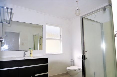 Photo of property in 1/70 Archers Road, Glenfield, Auckland, 0629