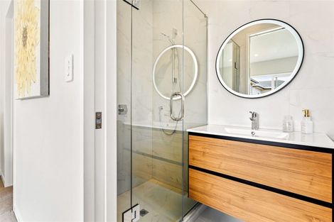 Photo of property in 87 Vinistra Road, Kumeu, 0810