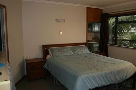 Photo of property in 36 Fitzroy Road, Fitzroy, New Plymouth, 4312