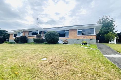 Photo of property in 5 Freshney Place, Hillpark, Auckland, 2102