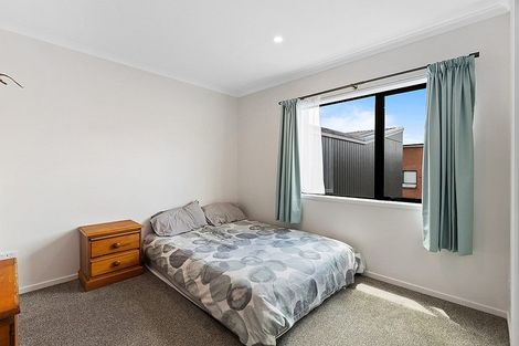 Photo of property in 6 Timu Road, Long Bay, Auckland, 0630