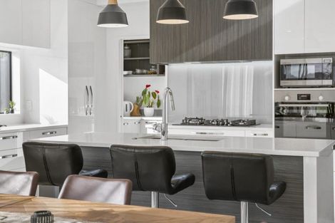 Photo of property in 27 Kotuitui Drive, Wainui, 0992