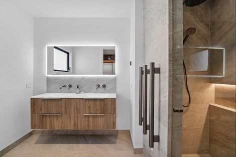 Photo of property in 27 Rubus Street, Wanaka, 9382