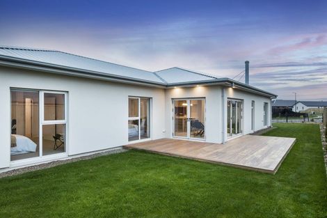 Photo of property in 48 Candlesticks Crescent, Lincoln, 7608