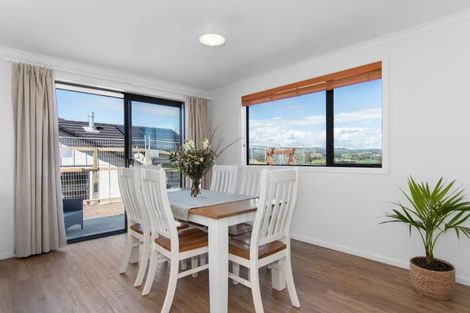 Photo of property in 2 Stingray Drive, Omokoroa, 3114