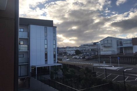 Photo of property in 209/19 Rawene Road, Birkenhead, Auckland, 0626