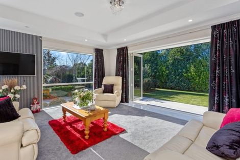 Photo of property in 7 Teviotview Place, Amberley, 7410