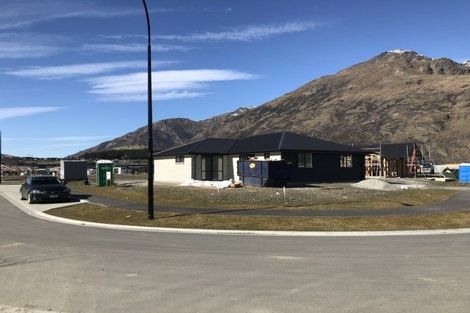 Photo of property in 8 Walton Way, Flaxmere, Hastings, 4120