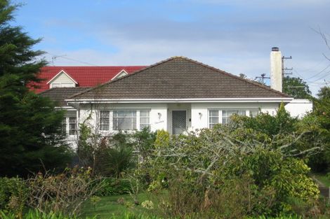 Photo of property in 20 Newington Road, Henderson, Auckland, 0612