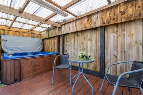 Photo of property in 22 Captain Wood Avenue, Whitianga, 3510