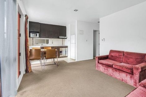 Photo of property in 2/18 Lorne Street, Melville, Hamilton, 3206