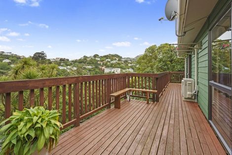 Photo of property in 142 Upland Road, Kelburn, Wellington, 6012