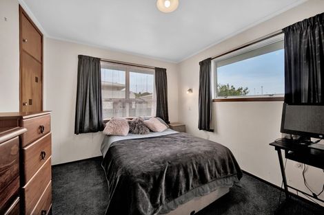 Photo of property in 25 Pacey Avenue, Hawera, 4610