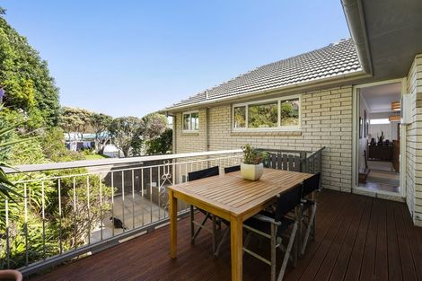 Photo of property in 15 Witham Street, Island Bay, Wellington, 6023