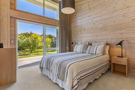 Photo of property in 2 Paulines Way, Wharewaka, Taupo, 3330