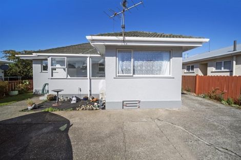 Photo of property in 18 Grey Street, Hawera, 4610