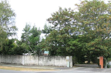 Photo of property in 14 Barton Road, Heretaunga, Upper Hutt, 5018