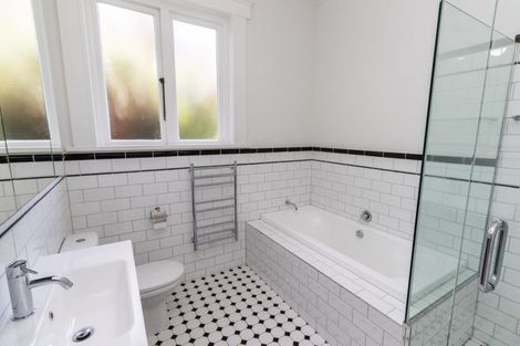 Photo of property in 30 Buckingham Street, Melrose, Wellington, 6023