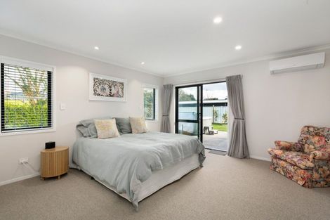 Photo of property in 6 Vantage Place, Omokoroa, 3114