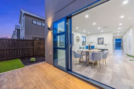 Photo of property in 15 Babos Avenue, Kumeu, 0810