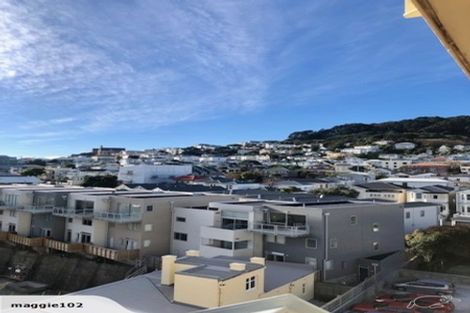 Photo of property in 5 Kent Terrace, Mount Victoria, Wellington, 6011