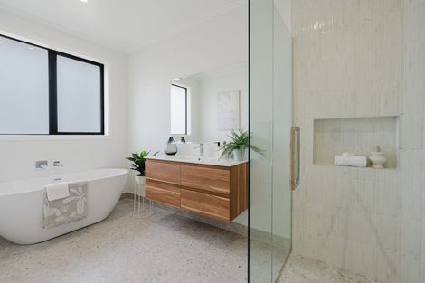 Photo of property in 733 Collinson Street, Pirongia, 3802