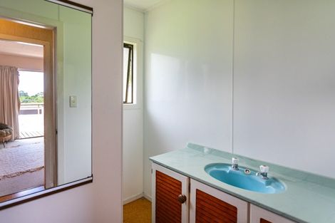 Photo of property in 131 Tuna Place, Onemana, Whangamata, 3691