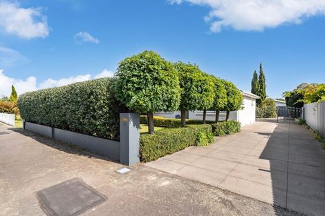 Photo of property in 17 Sackville Street, Martinborough, 5711
