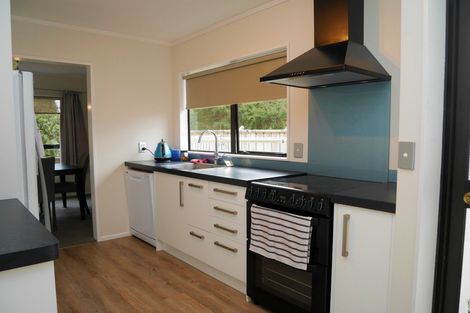 Photo of property in 22 Rosewood Place, Paraparaumu, 5032