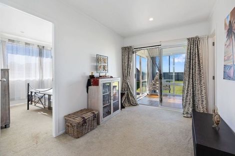 Photo of property in 348 Pukehina Beach Road, Pukehina, Te Puke, 3189