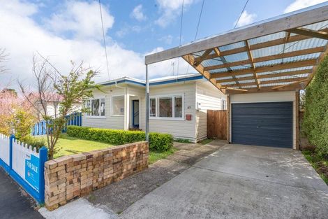 Photo of property in 37 Wellington Street, Hamilton East, Hamilton, 3216