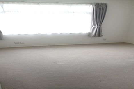 Photo of property in 141/2 Armoy Drive, East Tamaki, Auckland, 2016